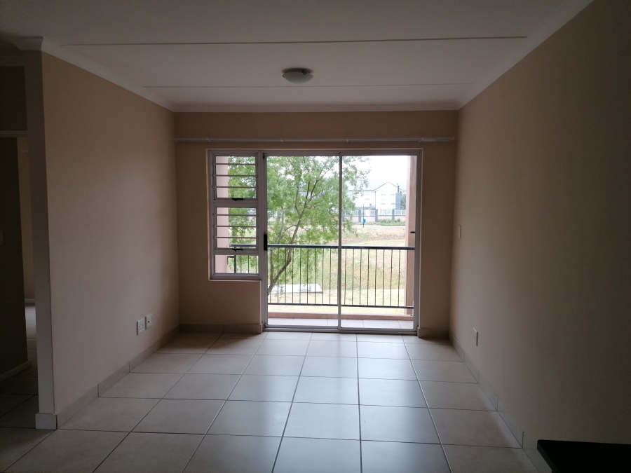 To Let 2 Bedroom Property for Rent in Buh Rein Estate Western Cape